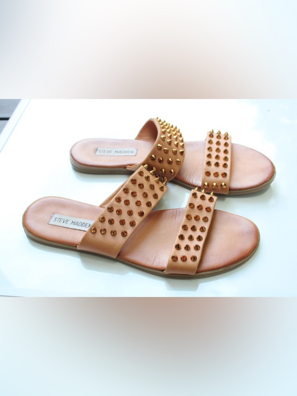 Steve Madden studded sandas